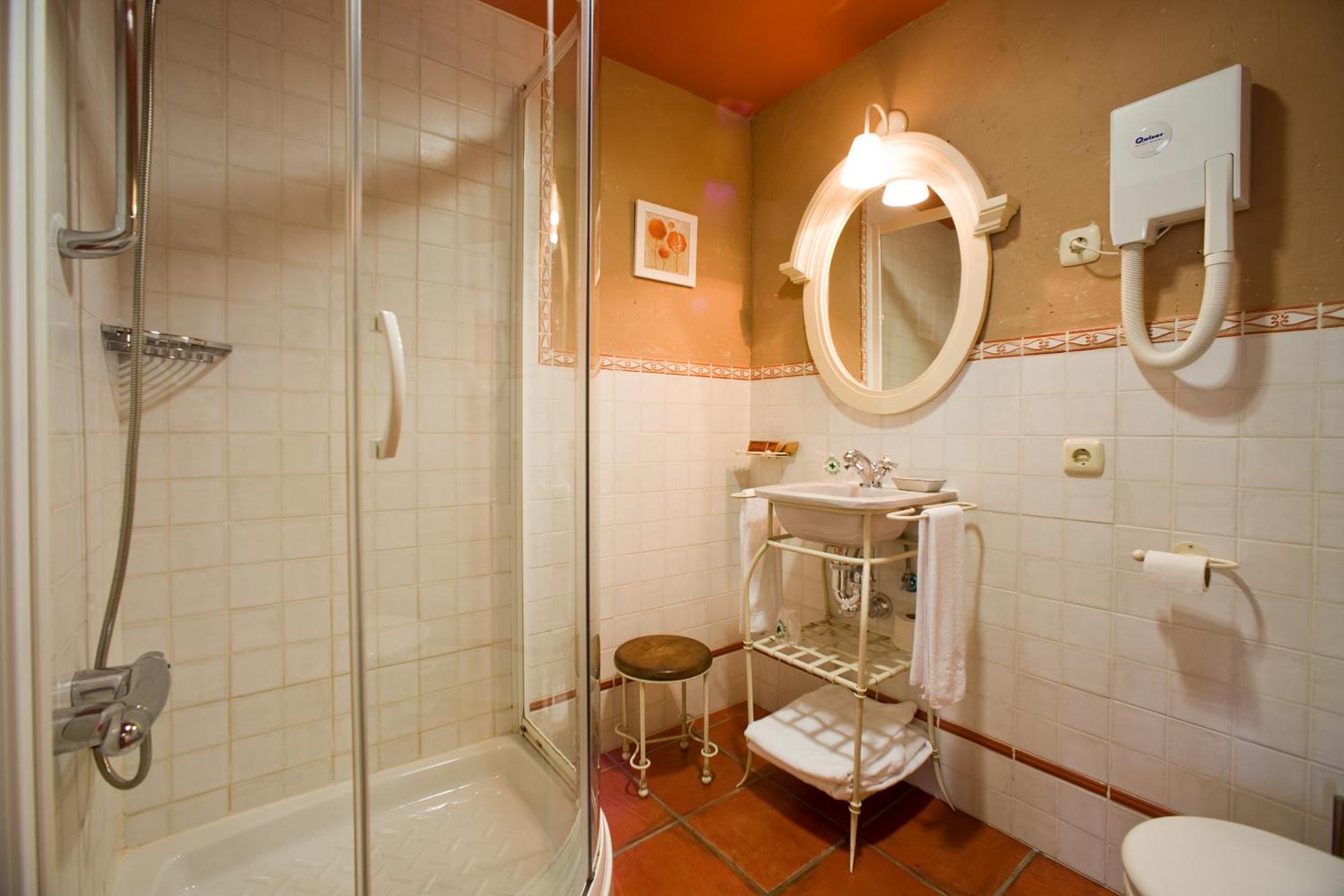 Hotel Rural El Almadiero Бурги Экстерьер фото